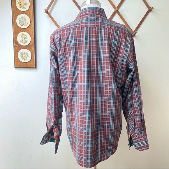 Robert Graham Plaid Button Up Flip Cuff Shirt - Picture 6 of 16